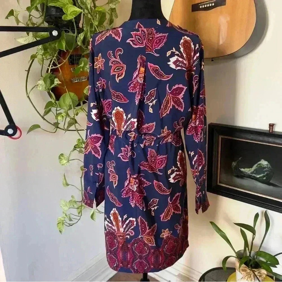 Liz Claiborne Button and Tie Shirt Dress - Small - Picture 2 of 7